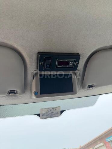 Ford Transit-14
