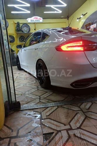Ford Fusion (North America)-2