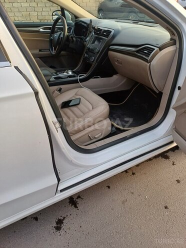 Ford Fusion (North America)-6