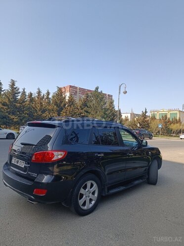 Hyundai Santa Fe-4