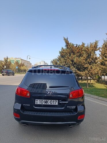 Hyundai Santa Fe-5