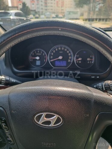 Hyundai Santa Fe-9