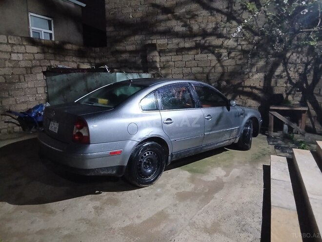 Volkswagen Passat 2001, 384,599 km - 1.8 l - Bakı