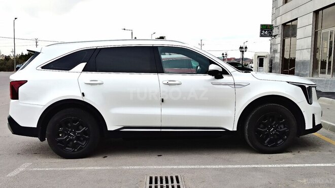 Kia Sorento-13