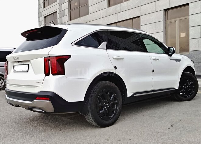 Kia Sorento-12