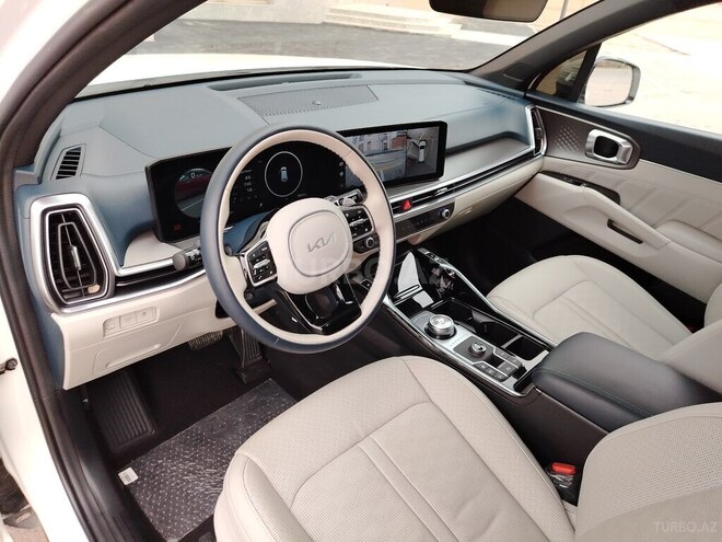 Kia Sorento-19