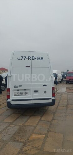Ford Transit-2