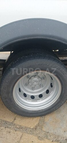 Ford Transit-5
