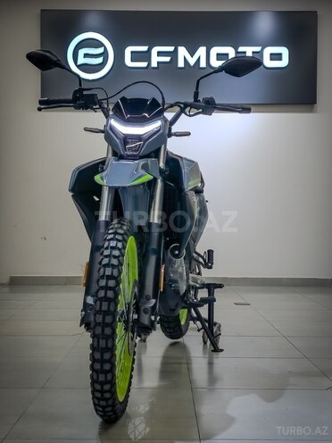CFMOTO 250DUAL-1