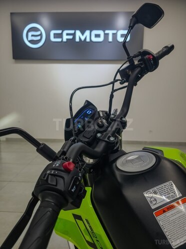 CFMOTO 250DUAL-3