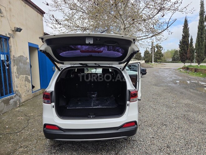 Kia Sorento-18