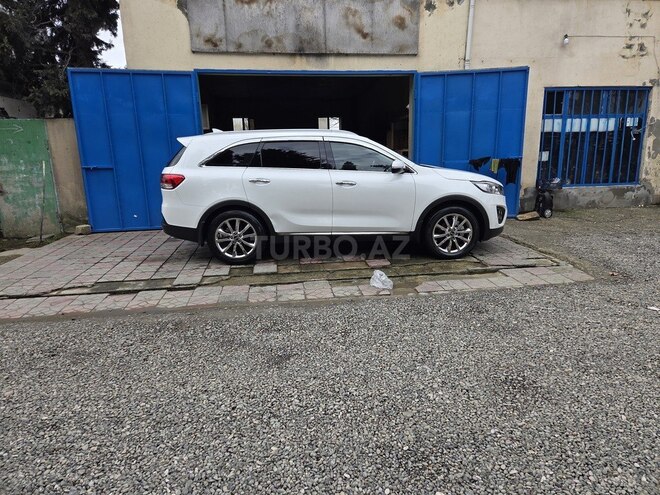 Kia Sorento-3