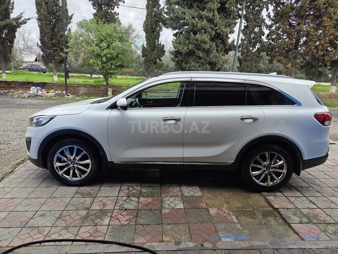 Kia Sorento-5