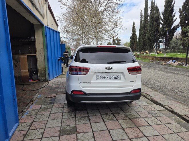 Kia Sorento-4