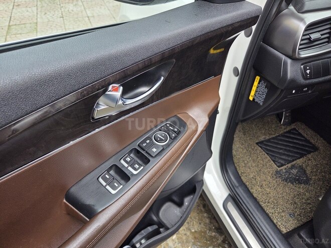 Kia Sorento-15