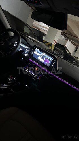 Hyundai Sonata-19