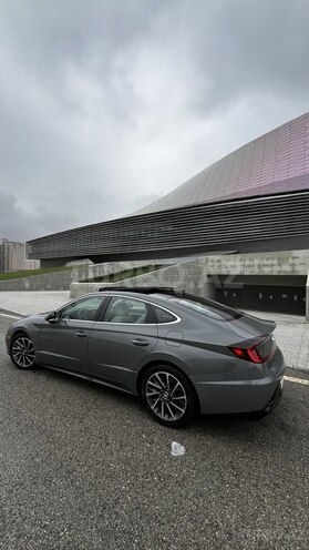 Hyundai Sonata-9