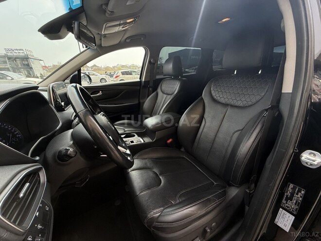 Hyundai Santa Fe-15