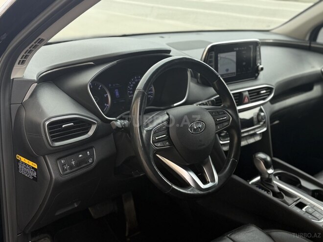 Hyundai Santa Fe-18