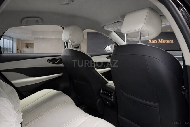 BYD Seal 05-14
