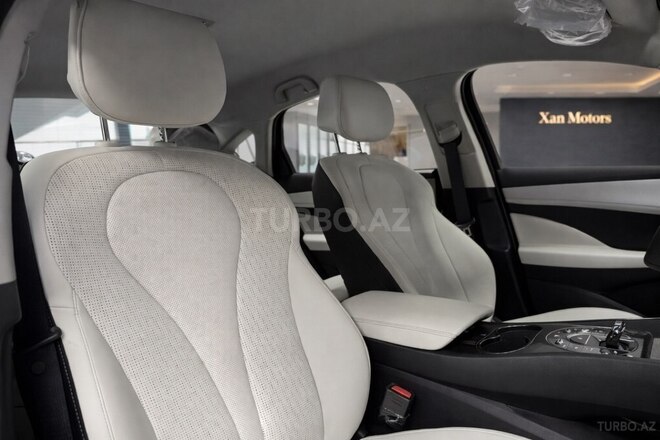 BYD Seal 05-15
