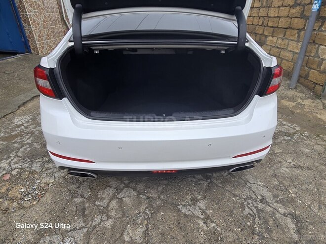 Hyundai Sonata-10