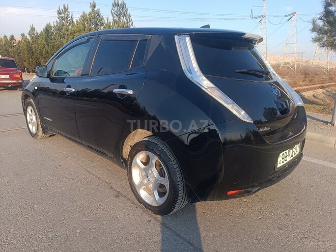 Nissan Leaf-6