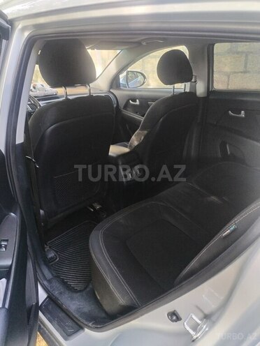 Kia Sportage-11