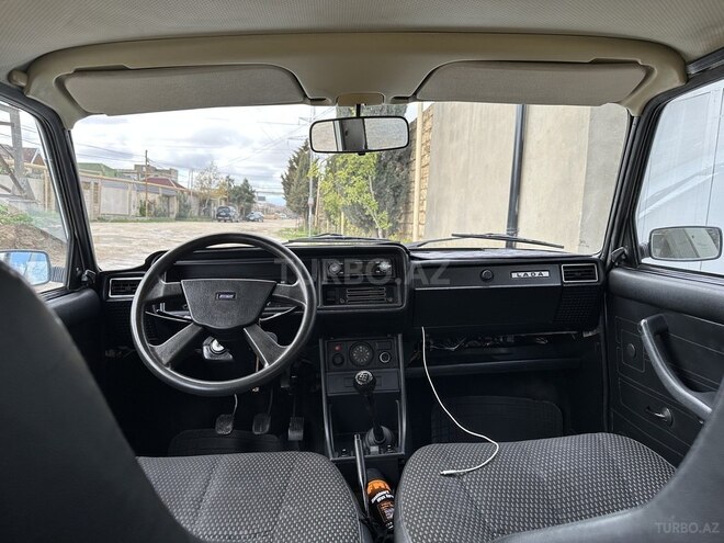 LADA (VAZ) 2107-15