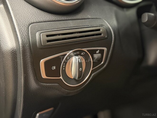 Mercedes GLC 200 4MATIC Coupe-17