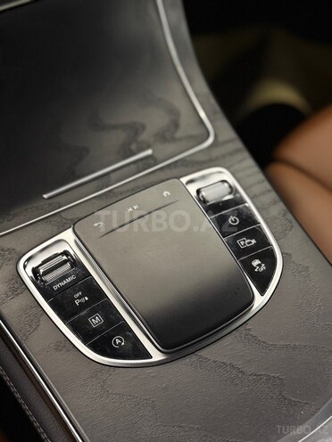 Mercedes GLC 200 4MATIC Coupe-14