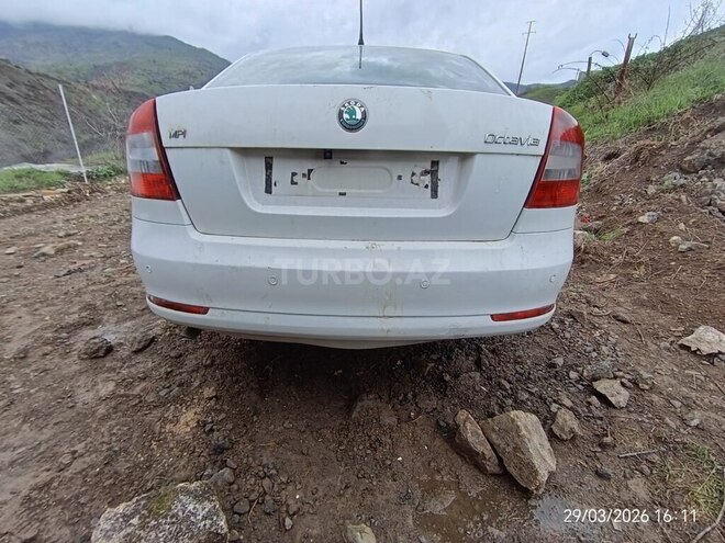 Skoda Octavia-2