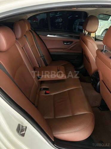 BMW 528-10
