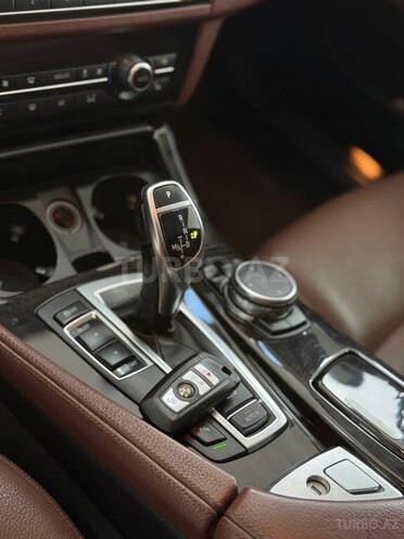 BMW 528-21