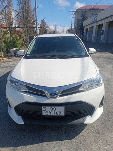 Toyota Corolla Fielder-2