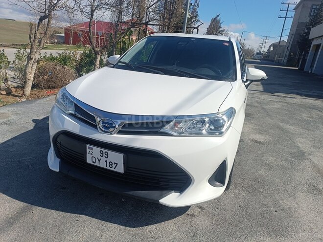 Toyota Corolla Fielder-1
