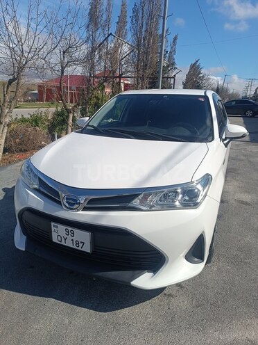 Toyota Corolla Fielder-9