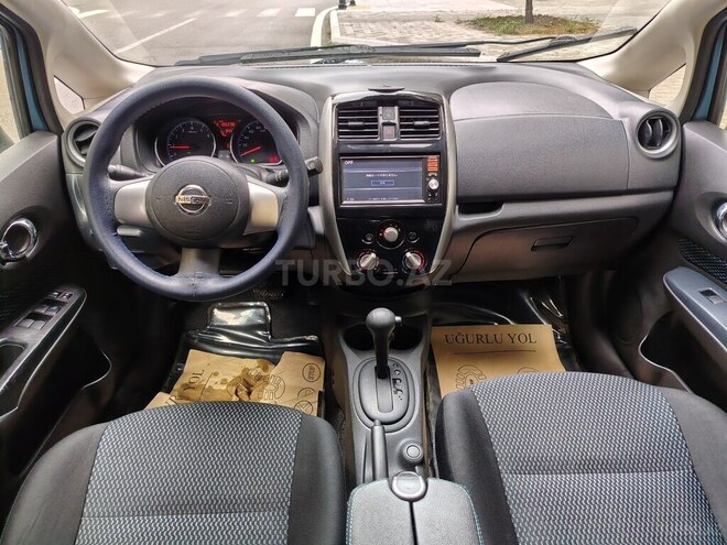 Nissan Note-8