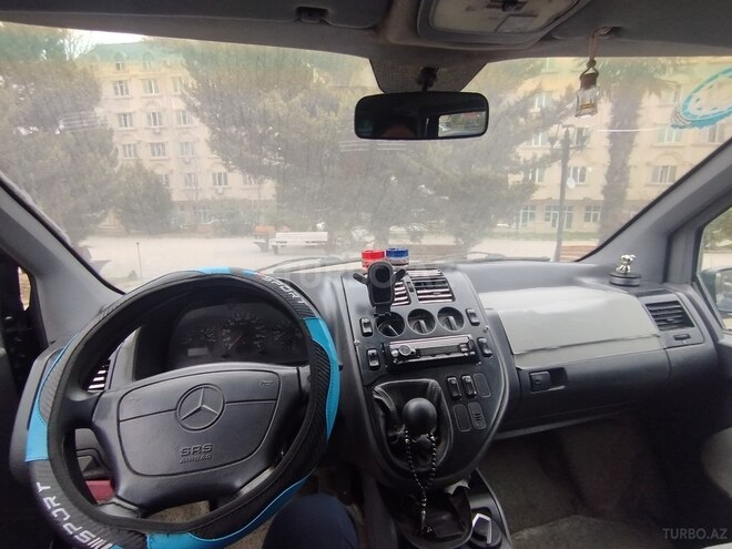Mercedes Vito 114-2