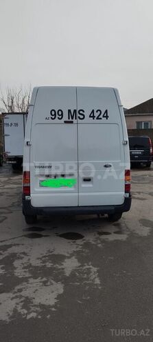 Ford Transit-4