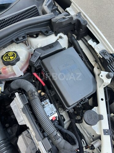 Chevrolet Cruze-13