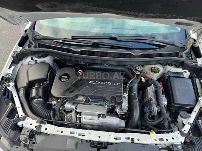 Chevrolet Cruze-11