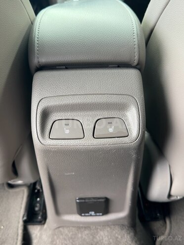 Chevrolet Cruze-18