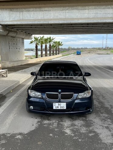 BMW 330-1