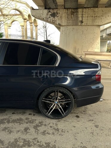 BMW 330-5