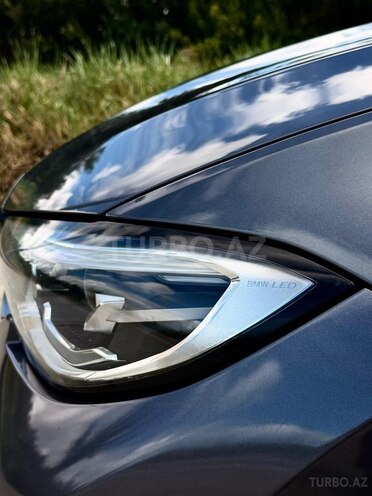 BMW 330-9