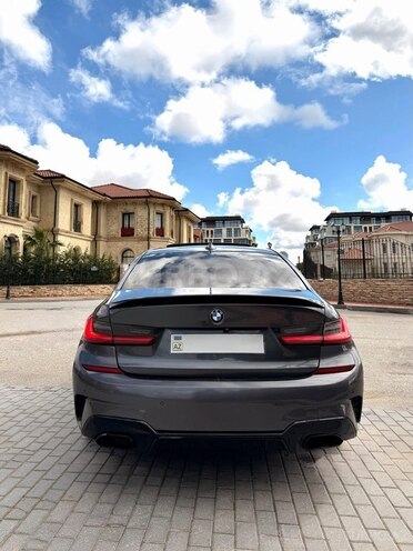BMW 330-4