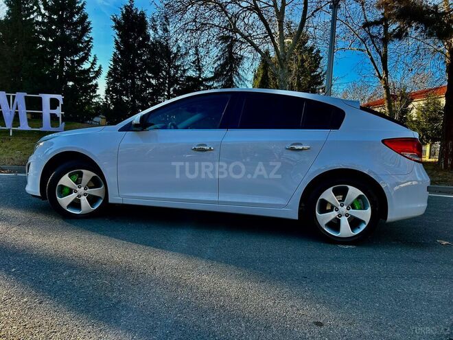 Chevrolet Cruze-9