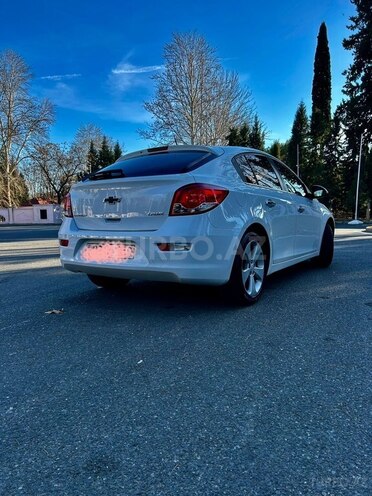Chevrolet Cruze-5
