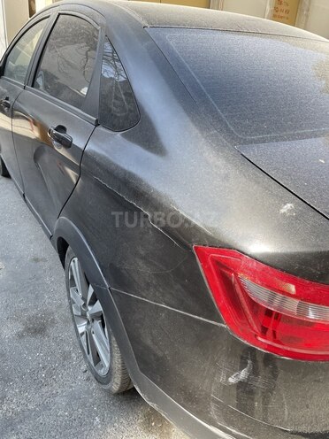 LADA (VAZ) Vesta Cross-6